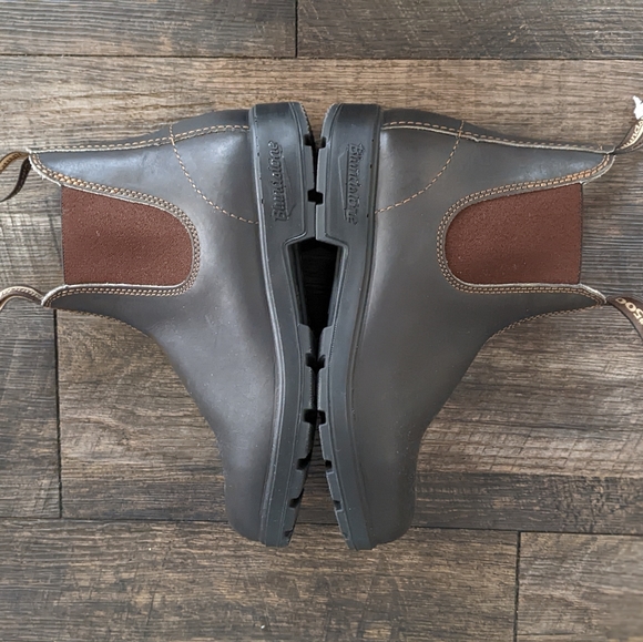 ⚡SOLD⚡NWOB Blundstone 550 Chelsea Boot in Walnut Brown Leather - Picture 6 of 7